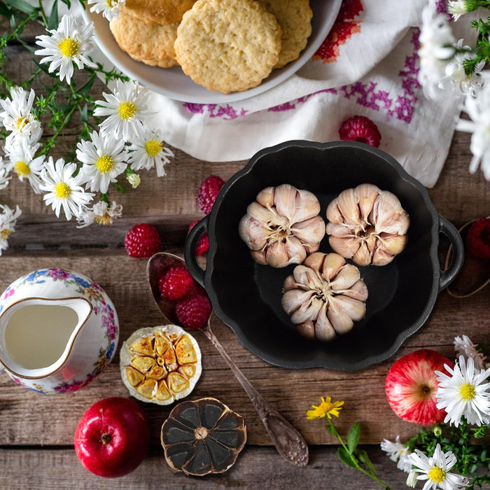 AOKDEER Garlic Roaster, Cast Iron Garlic Roaster for Kitchen Grill Oven, Dining Room, Indoor or Outdoor, BBQ Grill Garlic Tools, Garlic Baker for Picnic Camping Patio Backyard Cooking - Grill Parts America