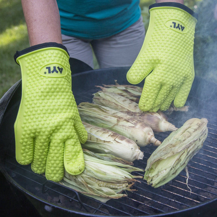 Oven Gloves Heat Resistant Cooking Gloves Silicone Grilling Gloves Long Waterproof BBQ Kitchen Oven Mitts with Inner Cotton Layer for Barbecue Cooking