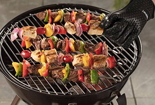 Cuisinart CGS-W18 18 Piece Wooden Handle Grill Set - Grill Parts America