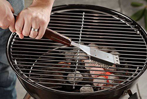 Cuisinart CGS-W18 18 Piece Wooden Handle Grill Set - Grill Parts America